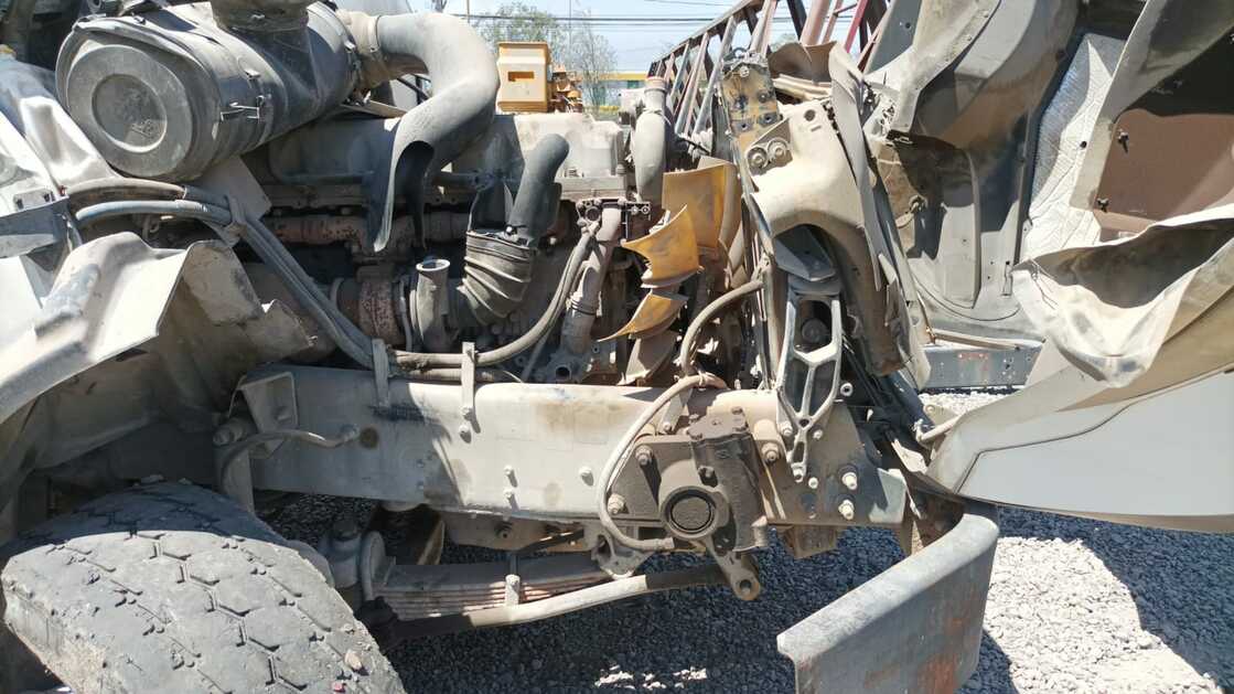 VIDRIO Mack GU 2008  USADO  EN DESARME
